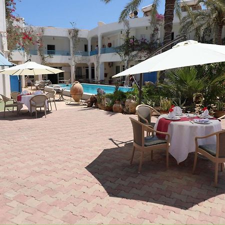 Appart Hotel Rodes Мезрая Экстерьер фото