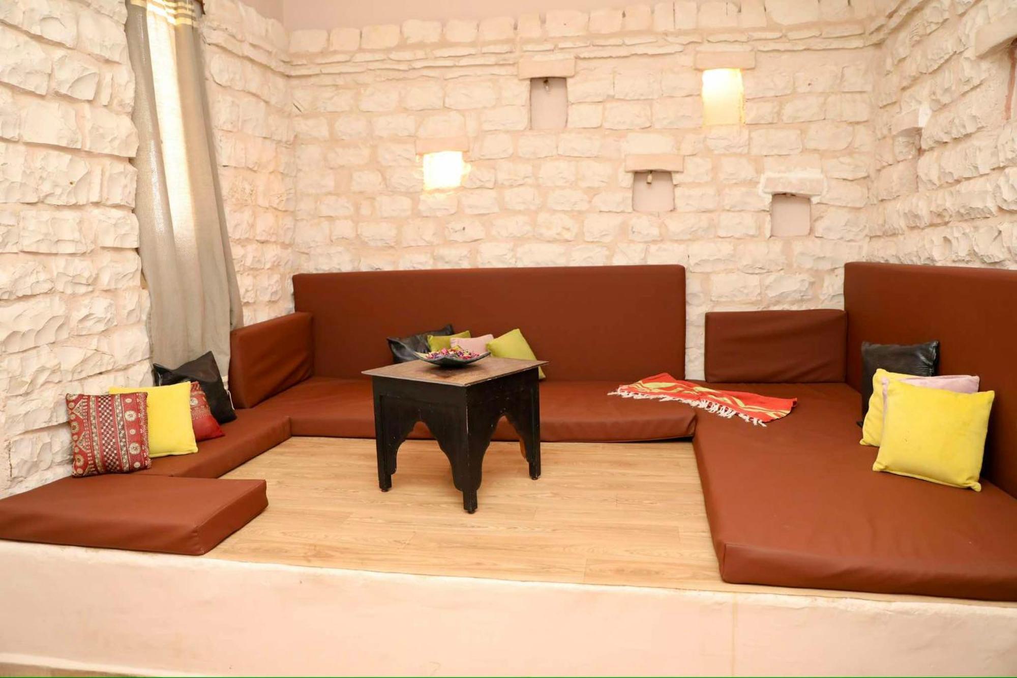 Appart Hotel Rodes Мезрая Экстерьер фото