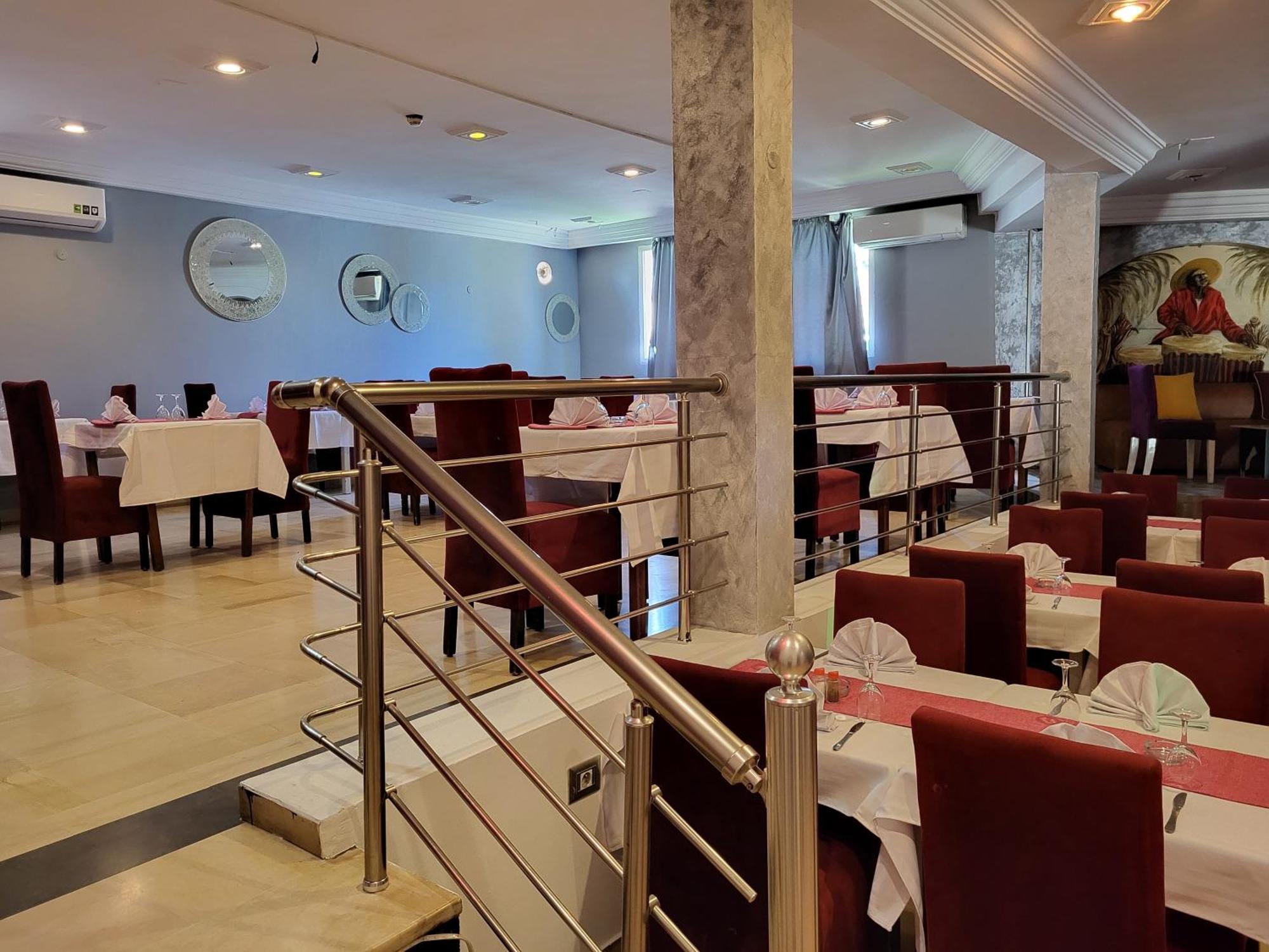 Appart Hotel Rodes Мезрая Экстерьер фото